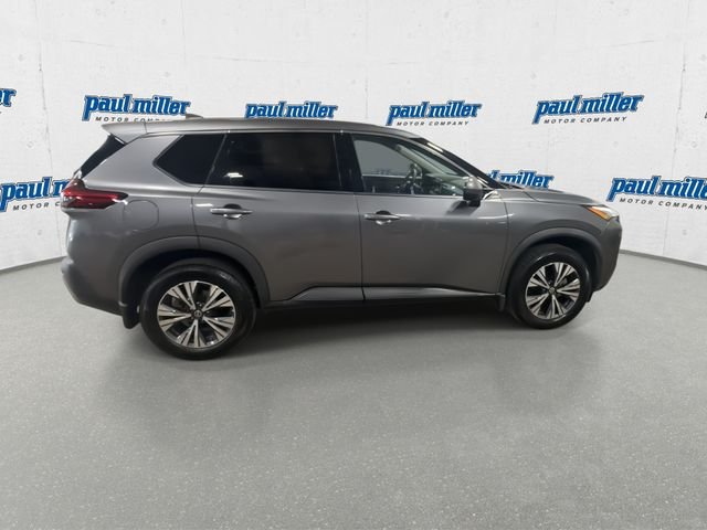 Certified Used 2021 Gun Metallic Nissan SV image 12