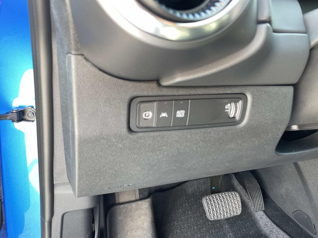 Used 2025 Riptide Blue Metallic Chevrolet LT image 18