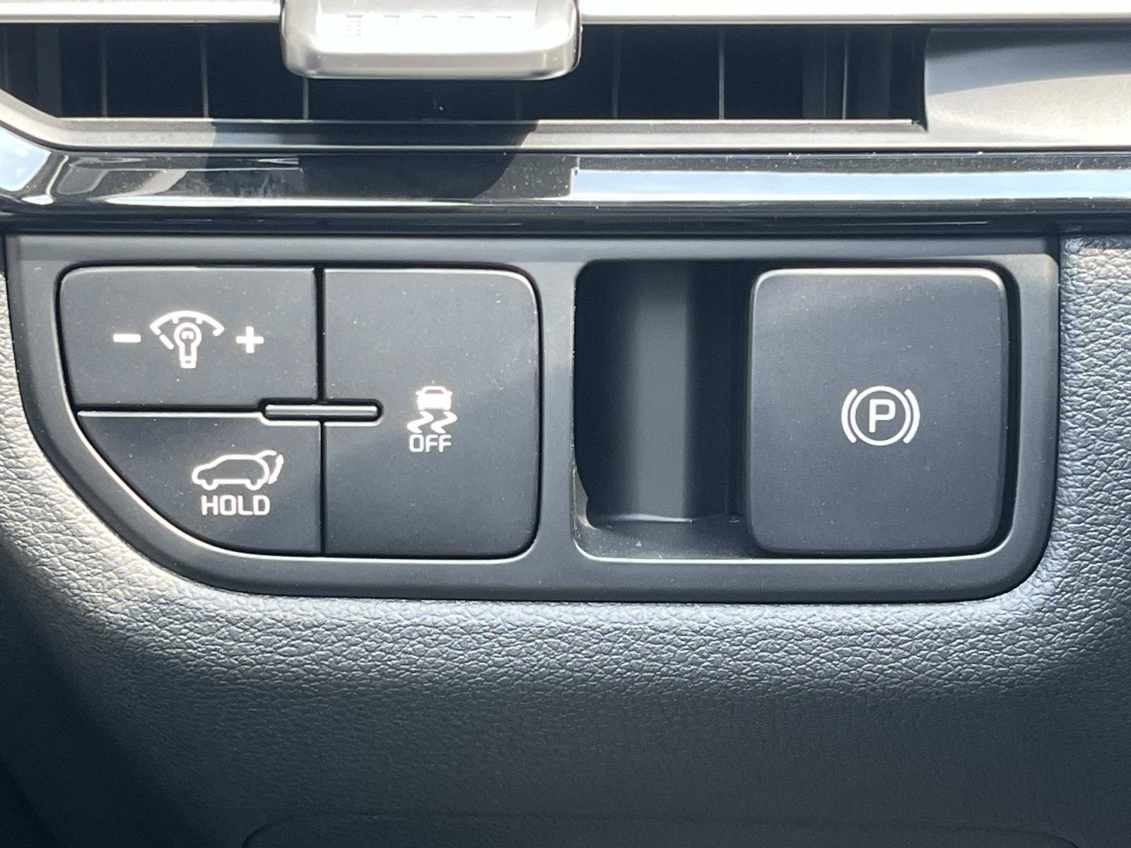 New 2027 Ebony Black Kia EX image 26