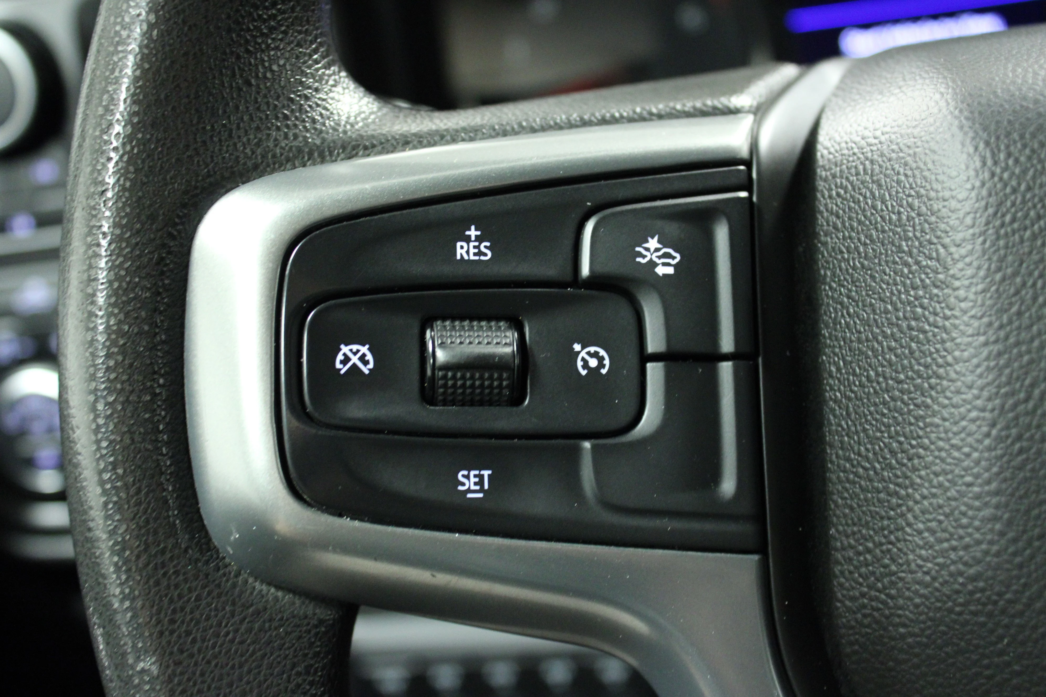Used 2022 Summit White Chevrolet Custom image 20