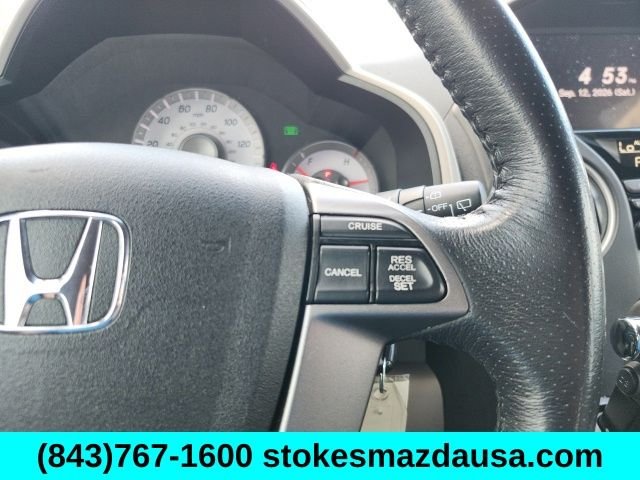 Used 2014 Silver Honda EX-L image 31