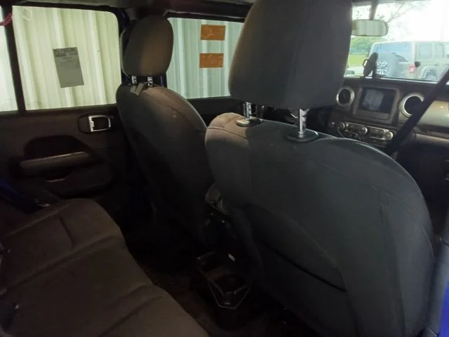 Used 2020 Blue Jeep Unlimited Sahara image 21