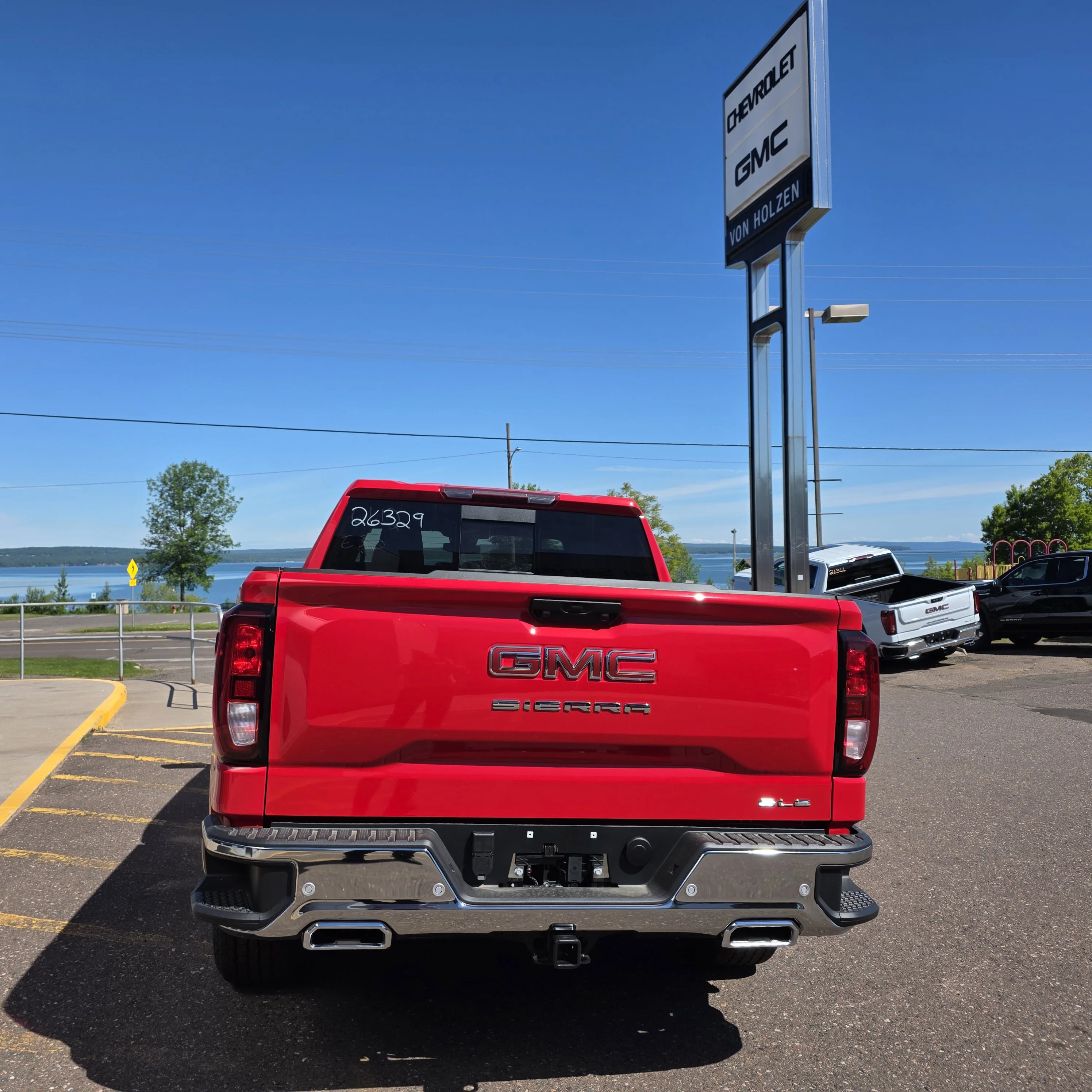 2026 GMC Sierra 1500 SLE - Photo 4