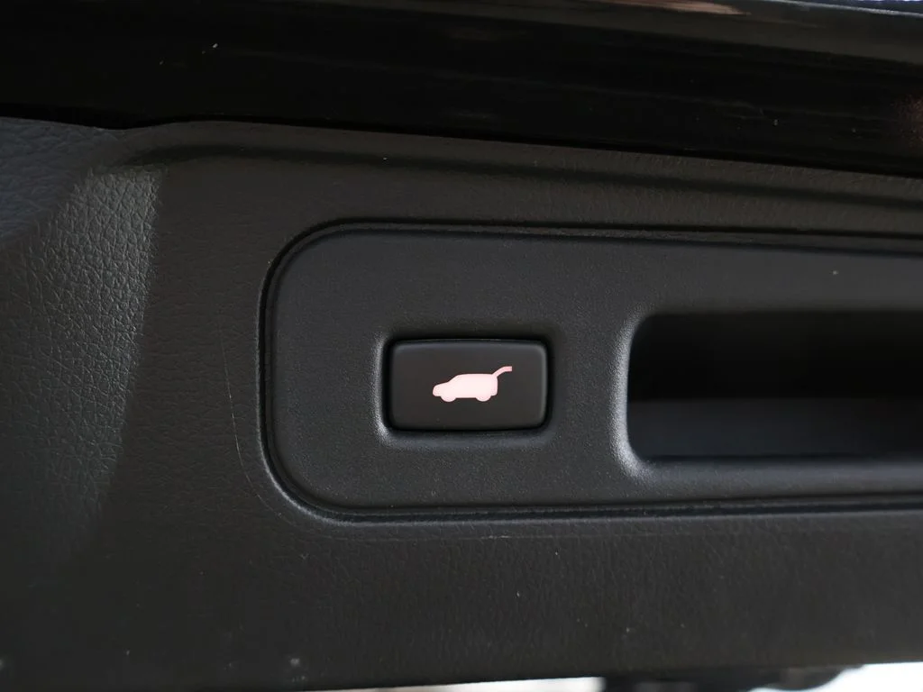 Used 2023 Crystal Black Pearl Honda TrailSport image 22