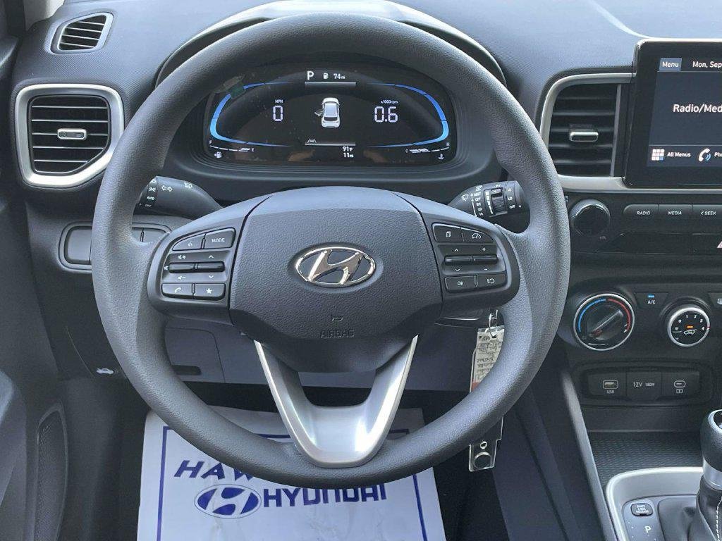 New 2026 Green Hyundai SE image 12