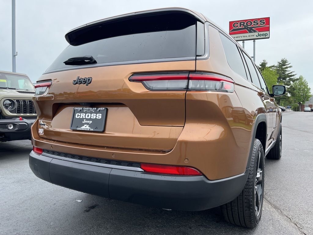 New 2026 Copper Shino Metallic Clear-Coat Exterior Paint Jeep Limited image 48