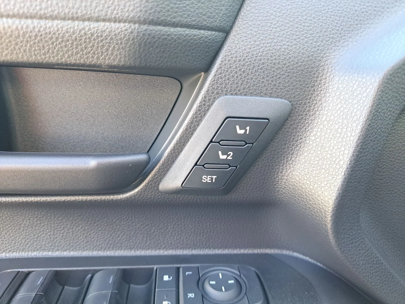 2025 Toyota 4Runner TRD Off-Road Premium - Photo 17