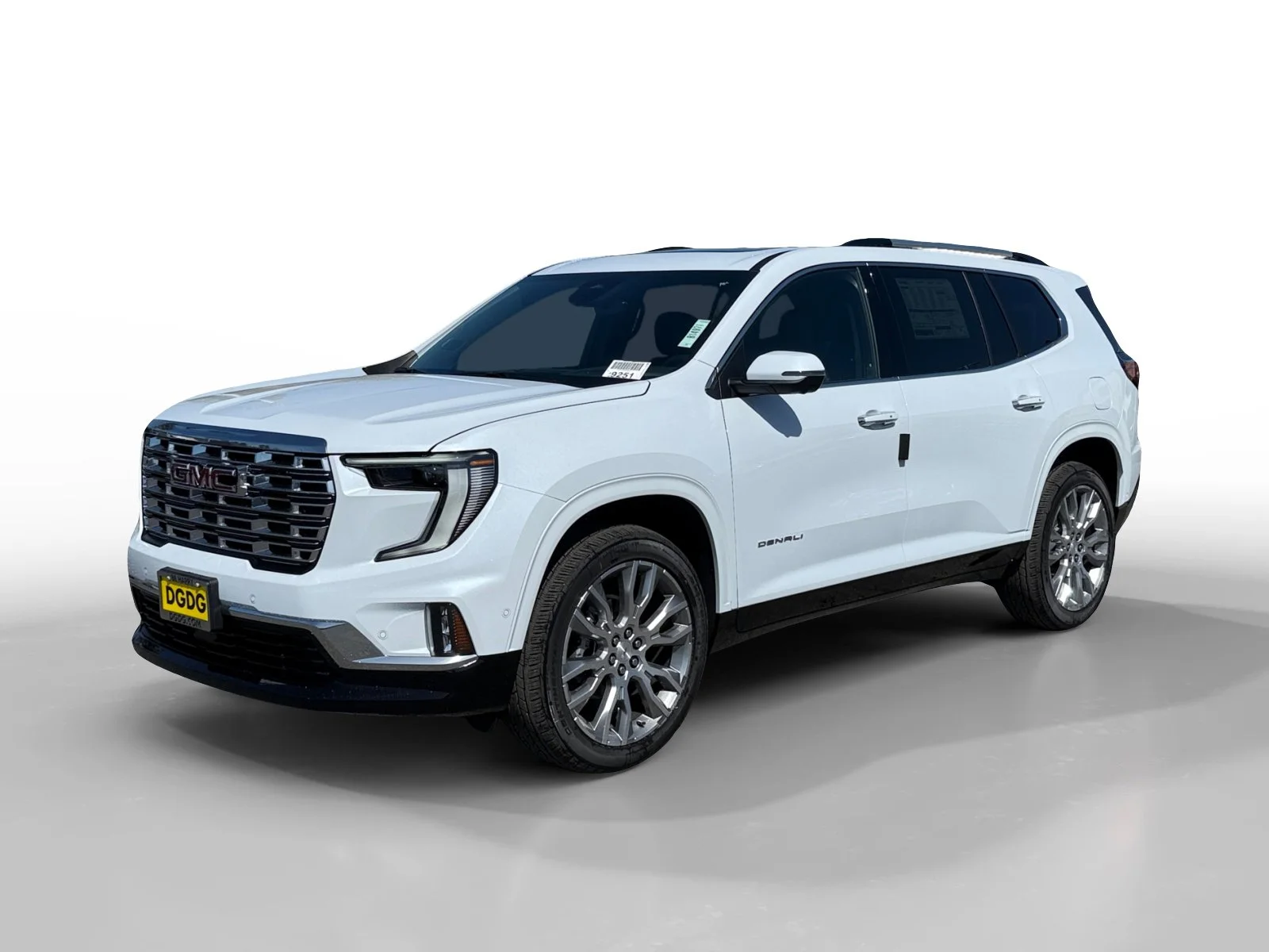 2026 GMC Acadia Denali AWD's photo