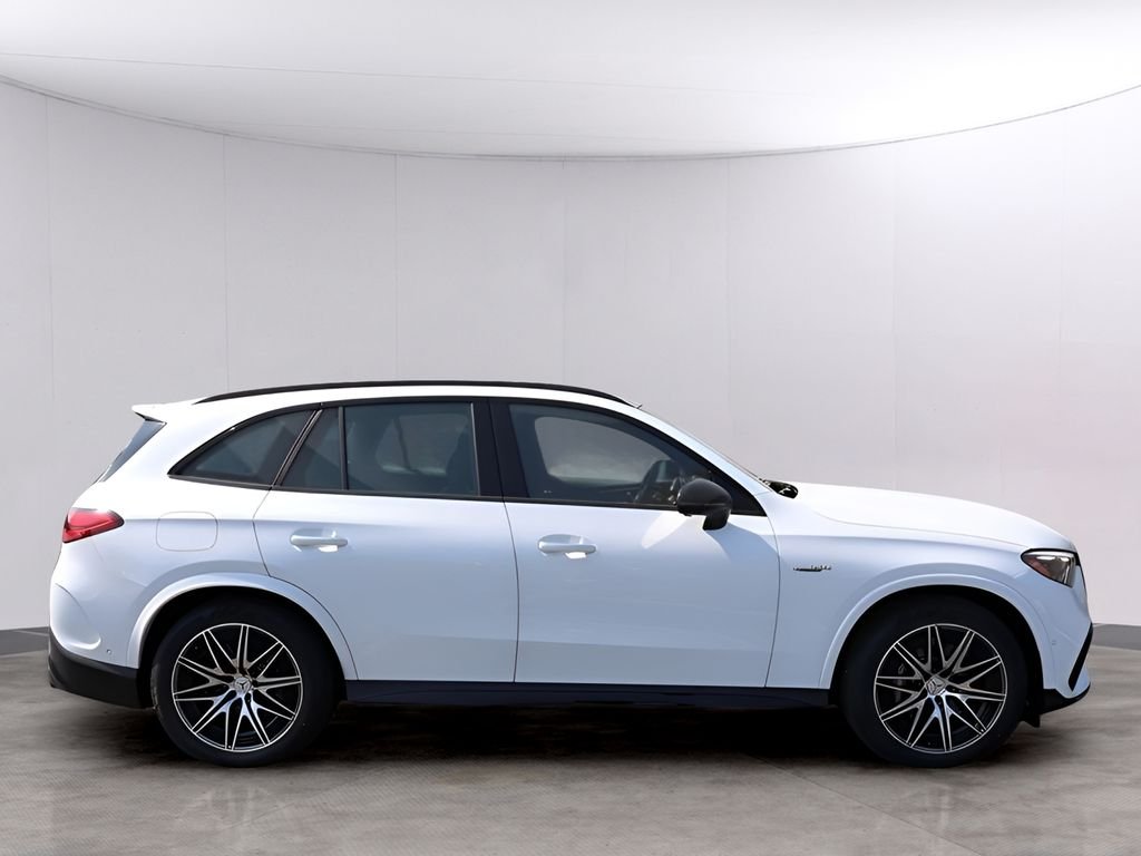 2025 Mercedes-Benz GLC AMG GLC63 S - Photo 12