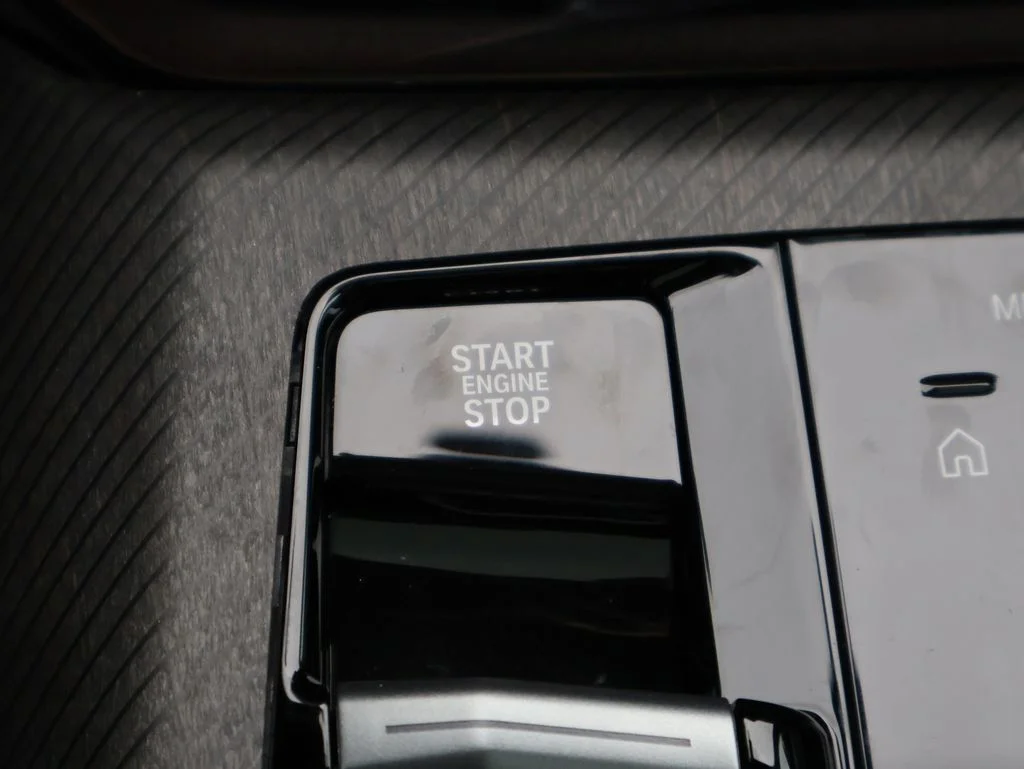 New 2026 Beige BMW 30 xDrive image 33