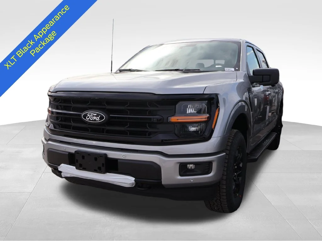 New 2026 Iconic Silver Metallic Ford XLT image 2