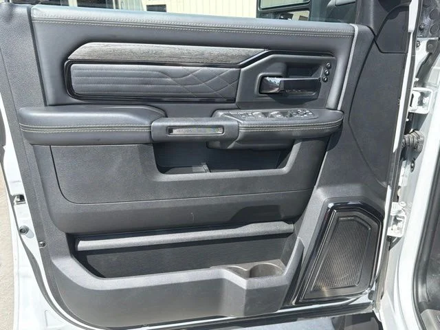 Used 2025 White Ram Limited image 17
