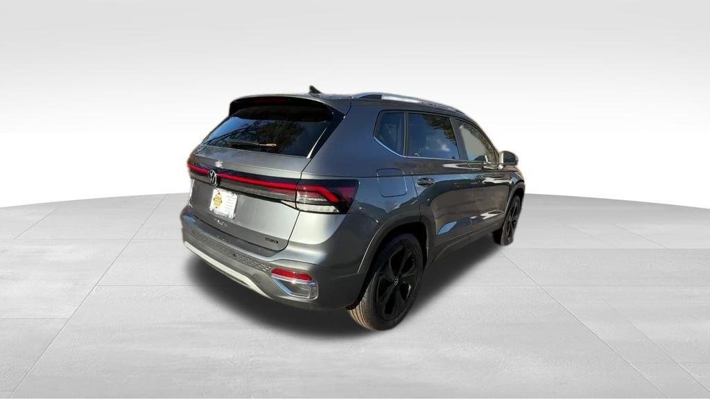 2026 Volkswagen Taos SEL - Photo 7