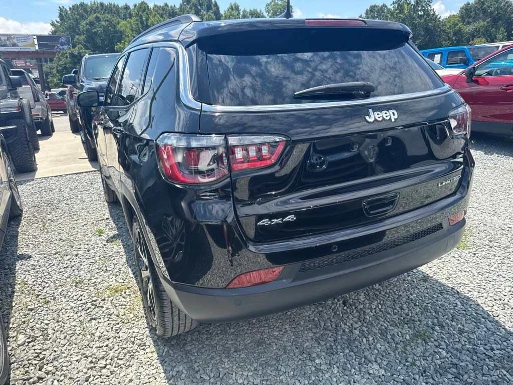 Used 2025 Black Jeep Limited image 4