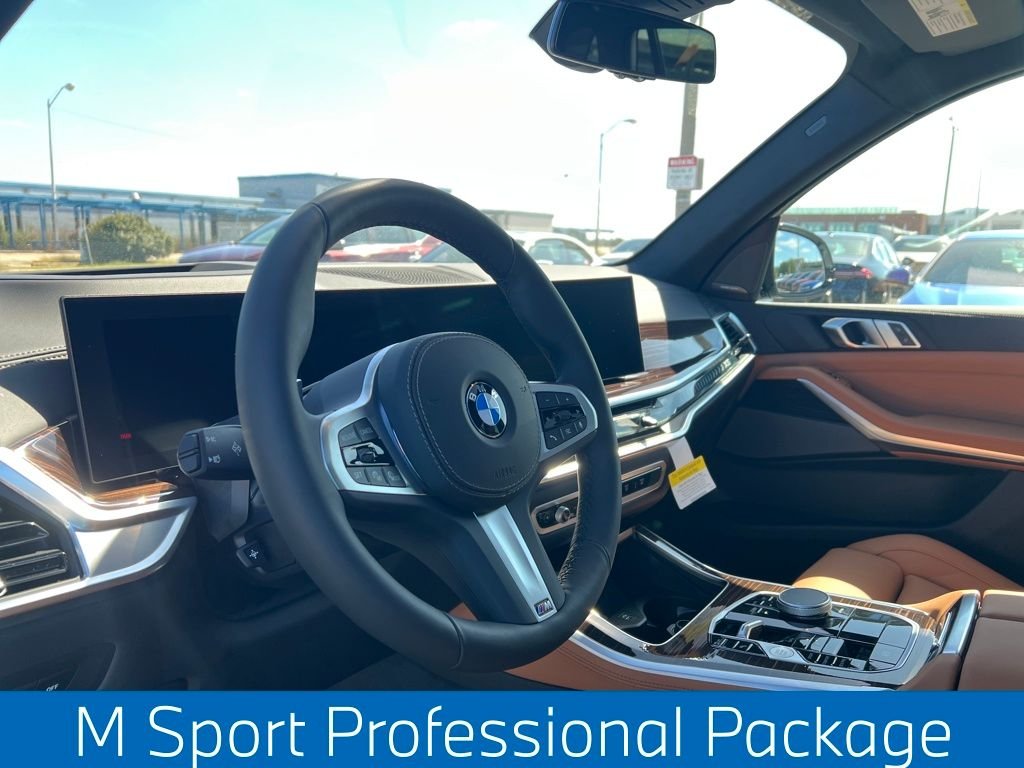 Used 2026 Gray BMW xDrive40i image 4
