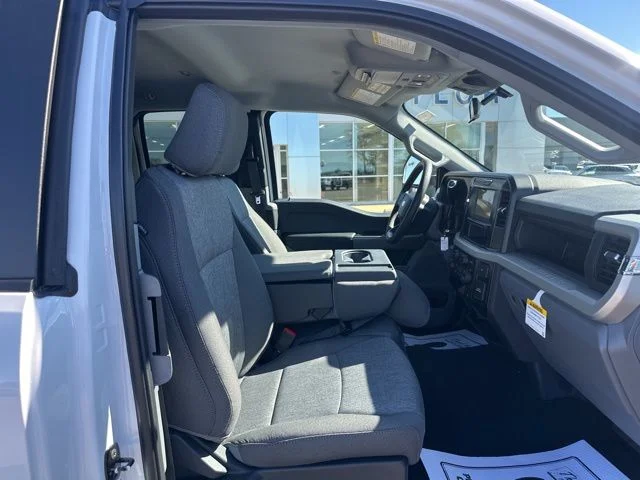 2026 Ford F-350 Super Duty XL - Photo 9