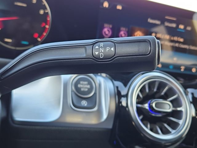 New 2026 Mountain Grey Metallic Mercedes-Benz GLB250 image 9