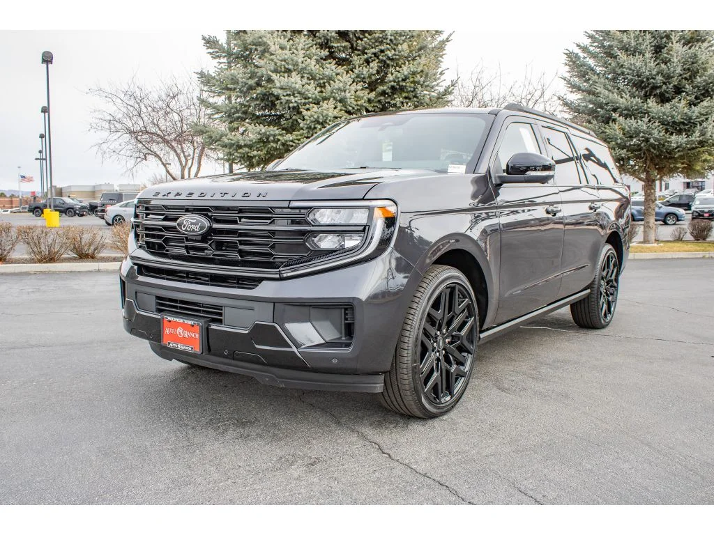 New 2026 DARK MATTER GRAY METALLIC Ford Platinum image 4