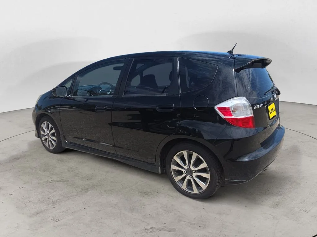 Used 2013 Black Honda Sport image 3