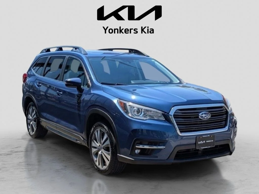 Used 2020 Blue Subaru Limited image 4