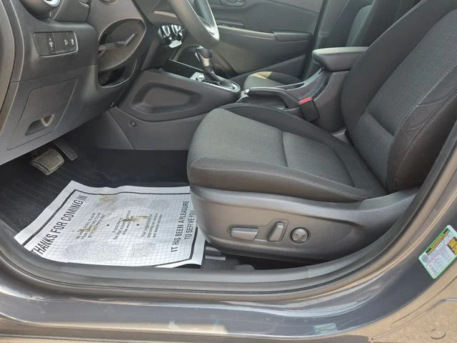Used 2023 Gray Hyundai SEL image 13