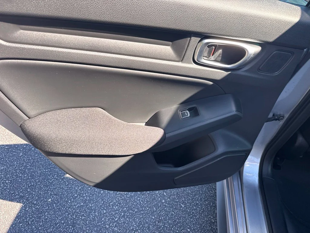 Used 2026 Solar Silver Metallic Honda FWD Sport image 43