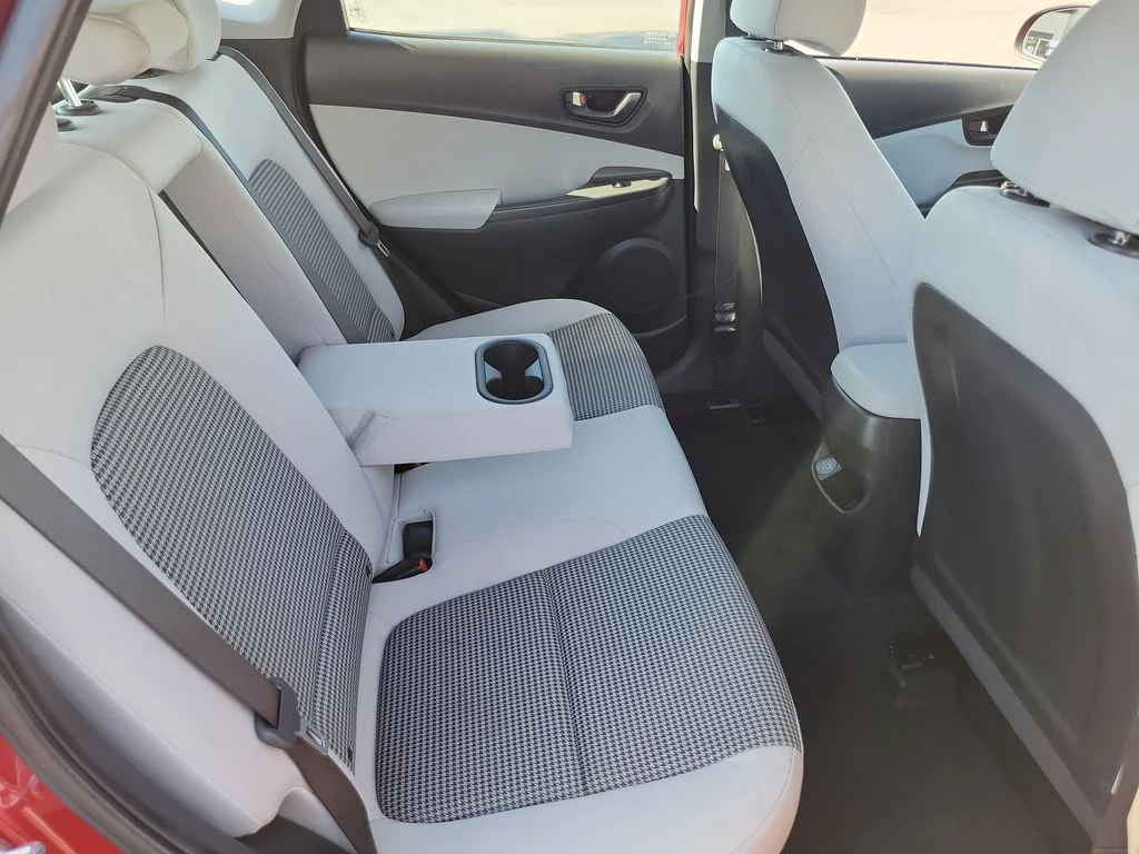 Used 2023 Red Hyundai SE image 21