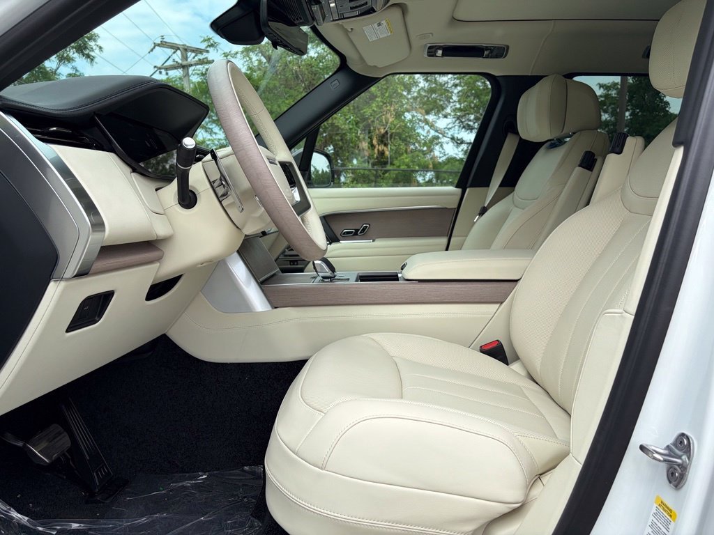 New 2026 White Land Rover Autobiography image 11