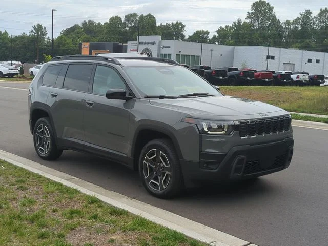 New 2026 Sting-Gray Clear-Coat Exterior Paint Jeep Laredo image 15