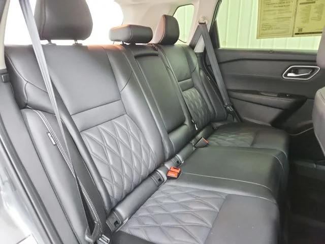 Used 2026 Gray Nissan Platinum image 53