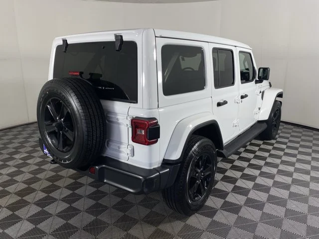 Used 2020 White Jeep Unlimited Sahara Altitude image 8