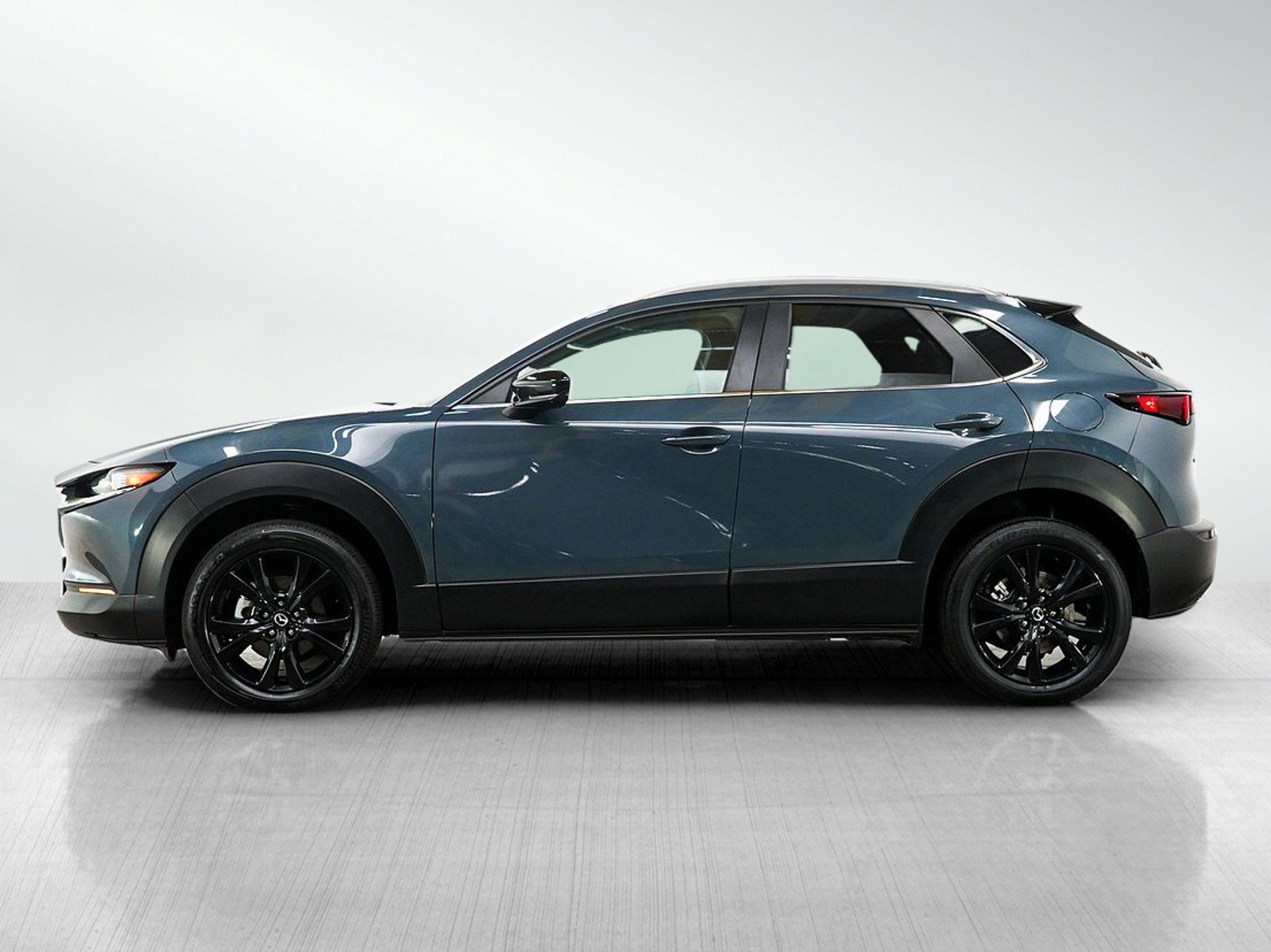 Used 2024 Mazda CX-30 Carbon Edition with VIN 3MVDMBCMXRM632383 for sale in Burnsville, Minnesota