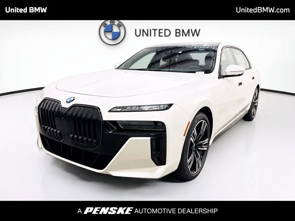 2026 BMW 7 Series 740i Sedan's photo