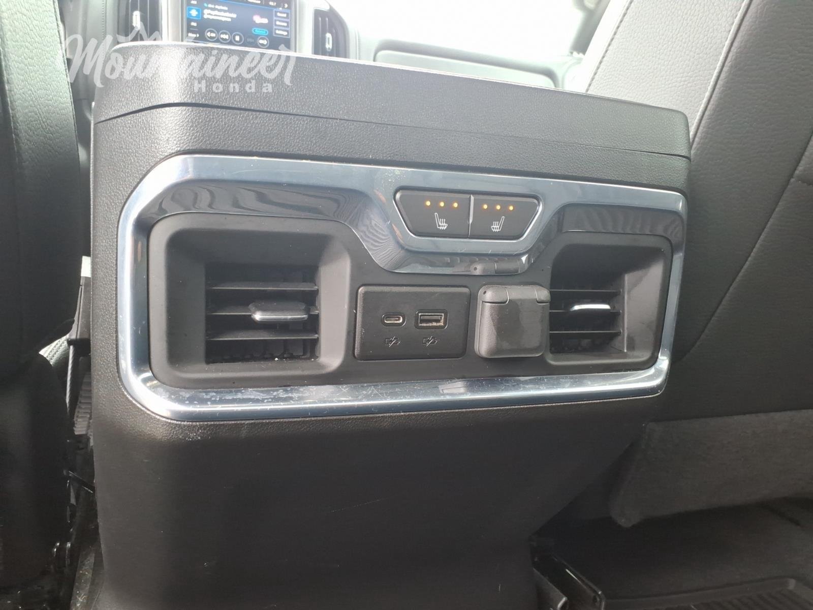 Used 2020 White Frost Tricoat GMC Denali image 29