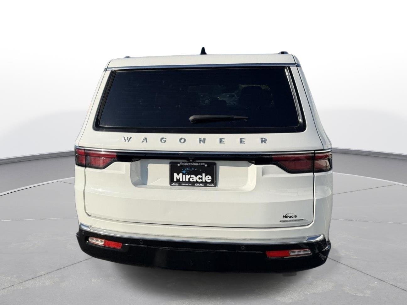 Used 2024 Bright White Clearcoat Jeep Series III image 6