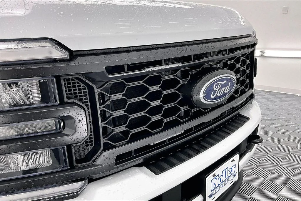 Certified Used 2024 Oxford White Ford XL image 25