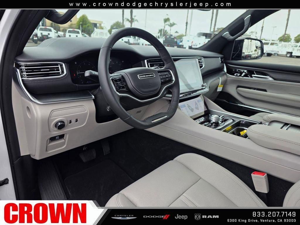 New 2026 Bright White Clearcoat Jeep Grand Wagoneer image 15