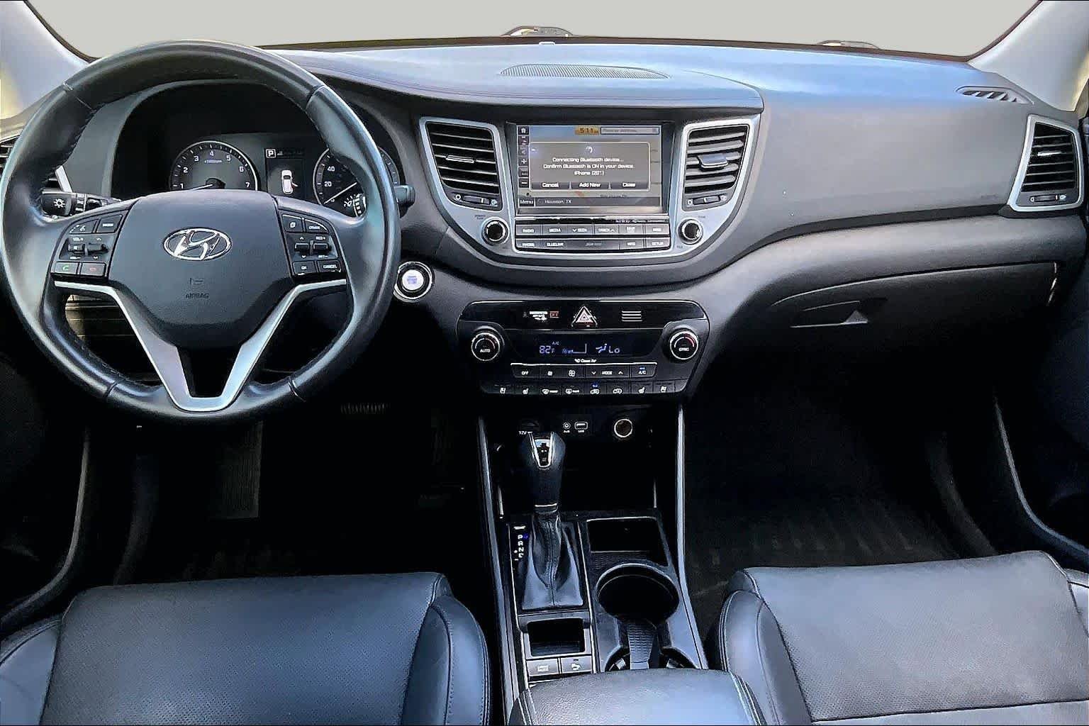 Used 2017 Coliseum Gray Hyundai Limited image 15