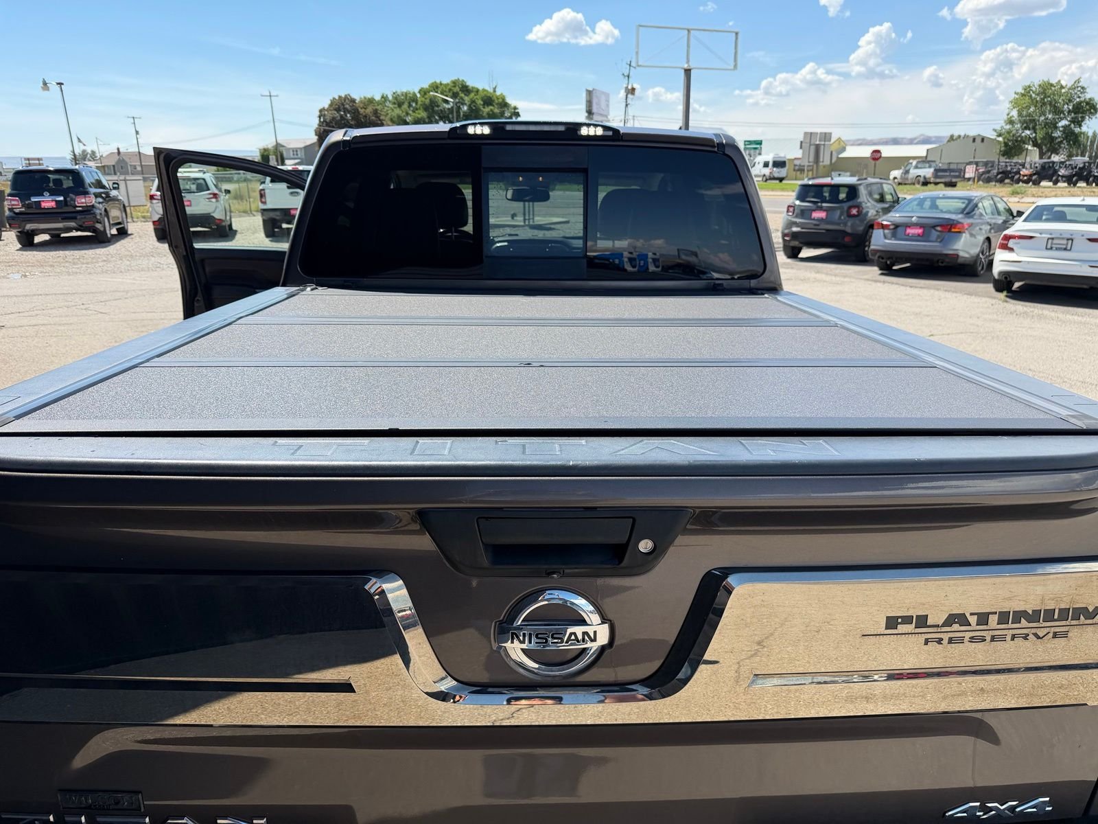 Used 2017 Java Metallic Nissan Platinum Reserve image 5