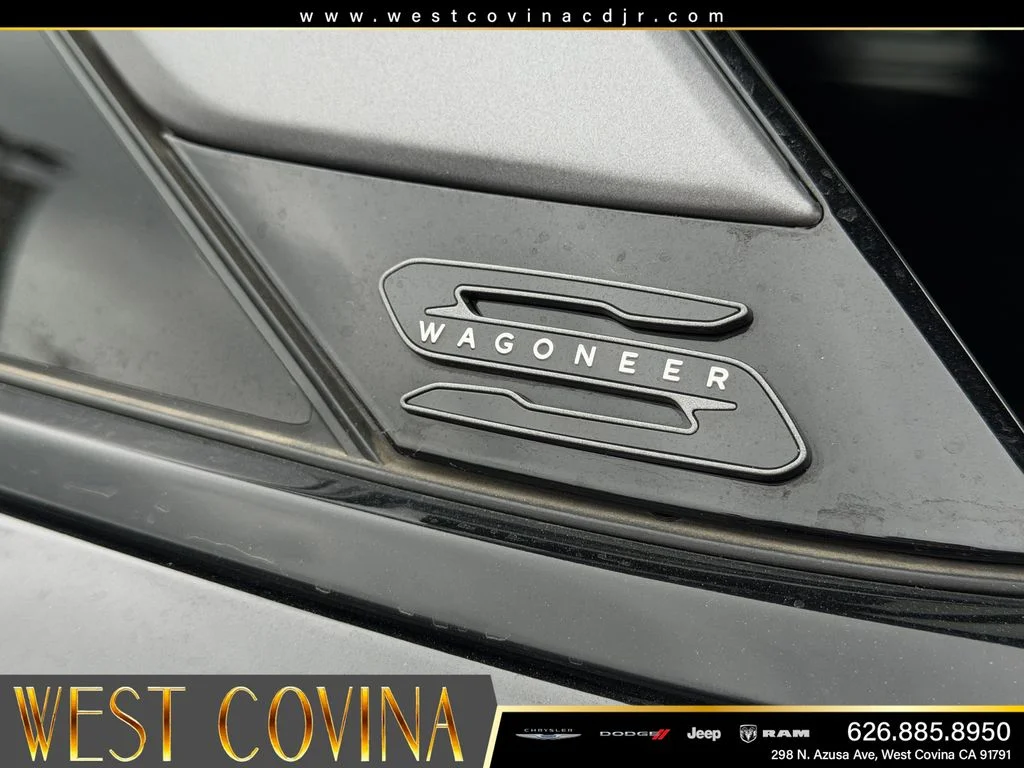 2025 Jeep Wagoneer S Limited - Photo 13