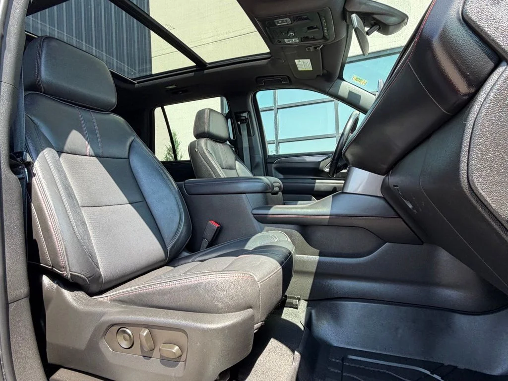 Used 2021 Red Chevrolet RST image 21