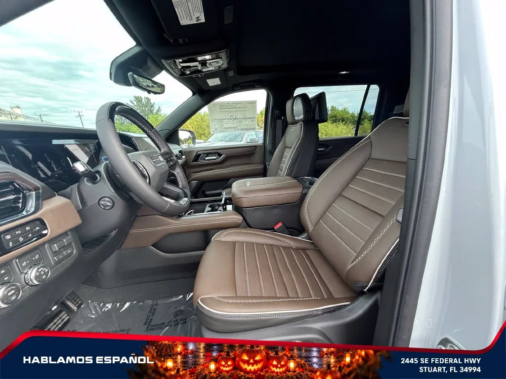 New 2027 Glacier White Tricoat GMC Denali Ultimate image 10