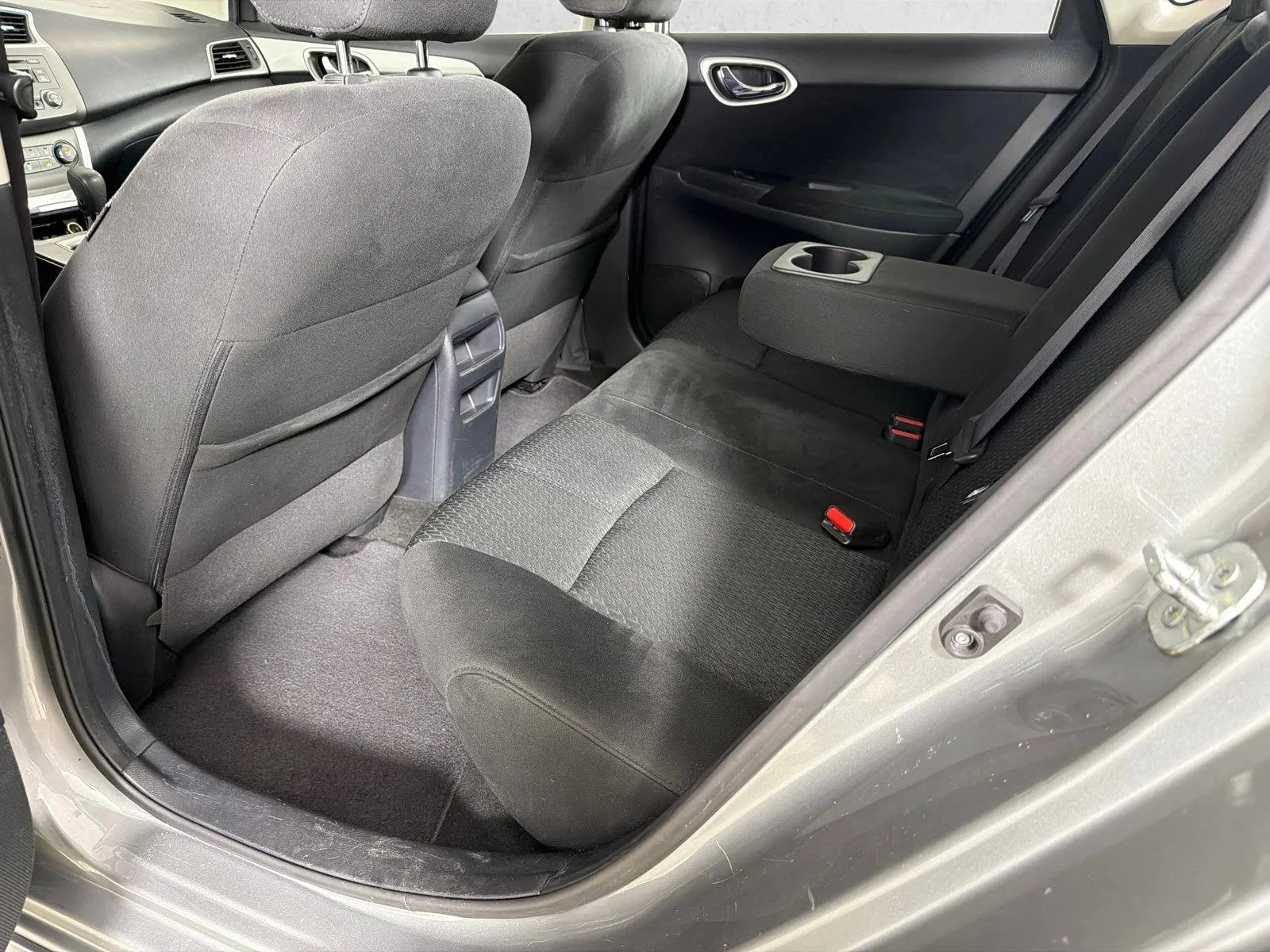 Used 2014 Black Nissan SR image 20