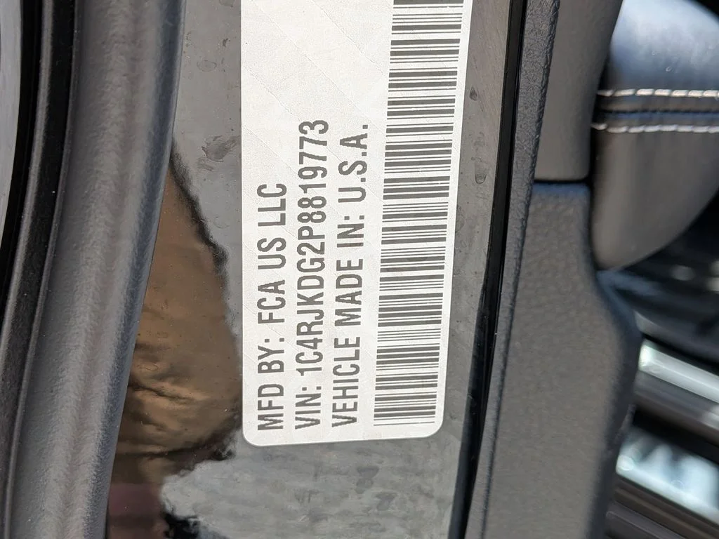 Used 2023 Black Jeep Overland image 36