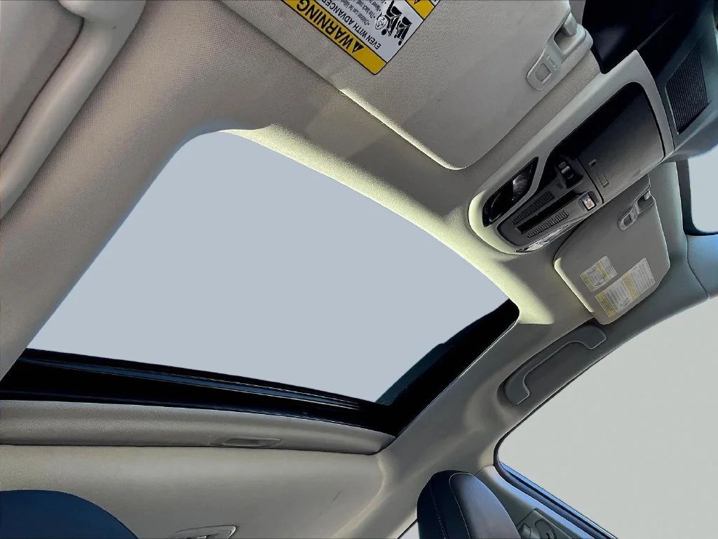 Used 2024 Green Metallic Subaru Limited image 28