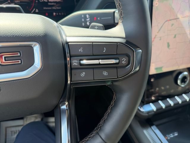 Used 2026 White GMC AT4 image 23