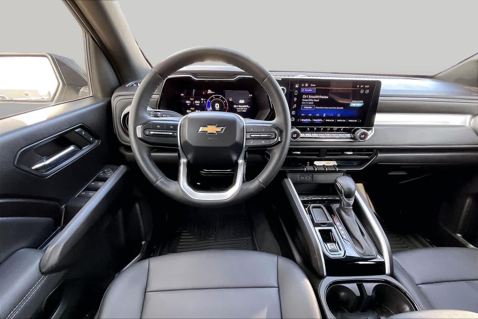 Used 2024 Summit White Chevrolet 2WD LT image 6