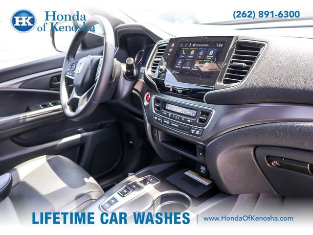 Certified Used 2023 Crystal Black Pearl Honda AWD EX-L image 29