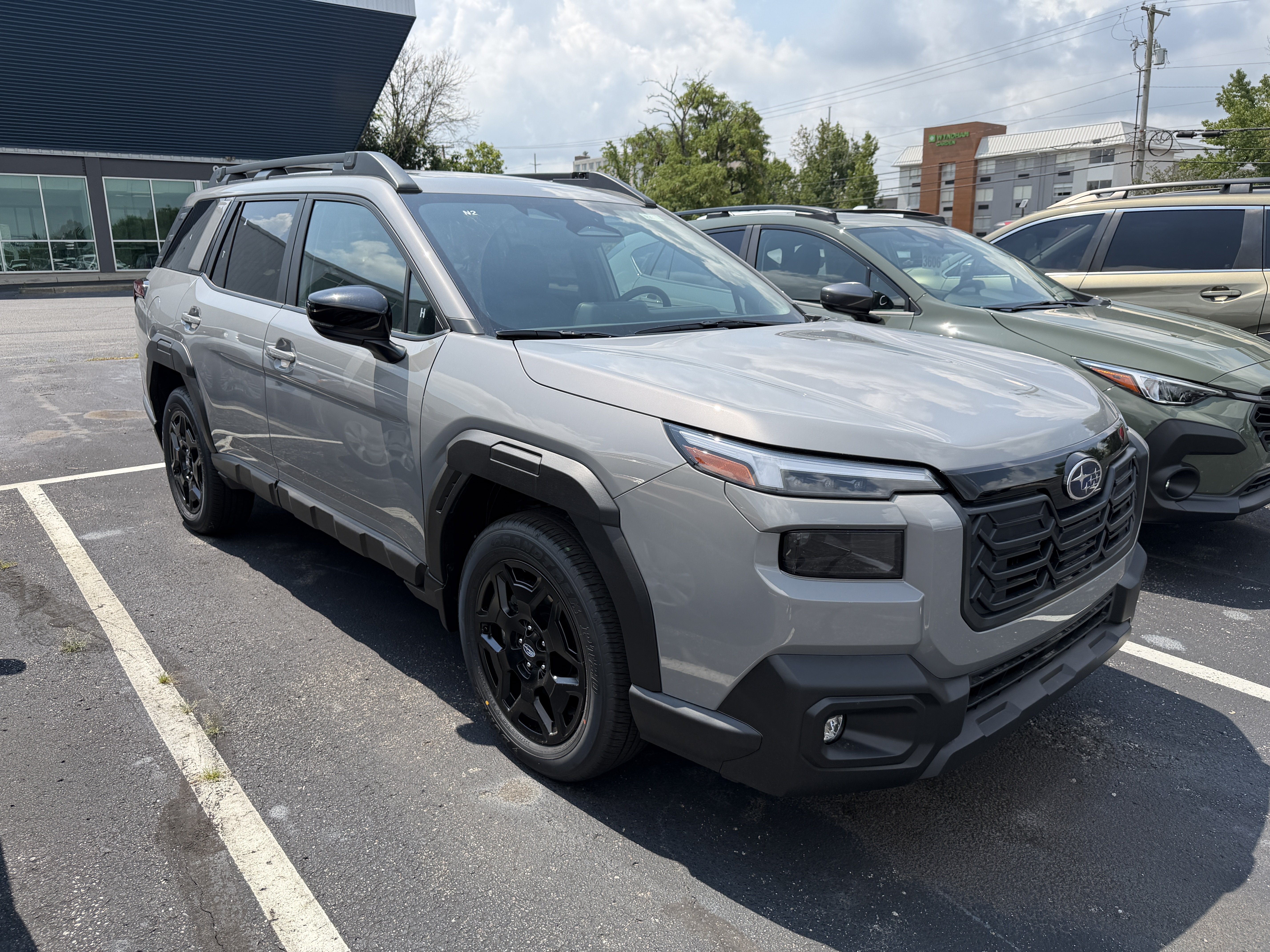 New 2026 RIVER ROCK PEARL Subaru Limited image 2
