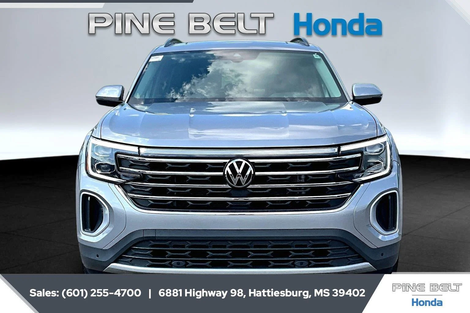 Used 2024 Silver Mist Metallic Volkswagen 2.0T SE w/Technology image 3